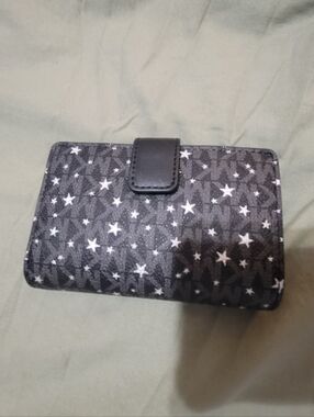 Michael Kors Star Print Black Wallet